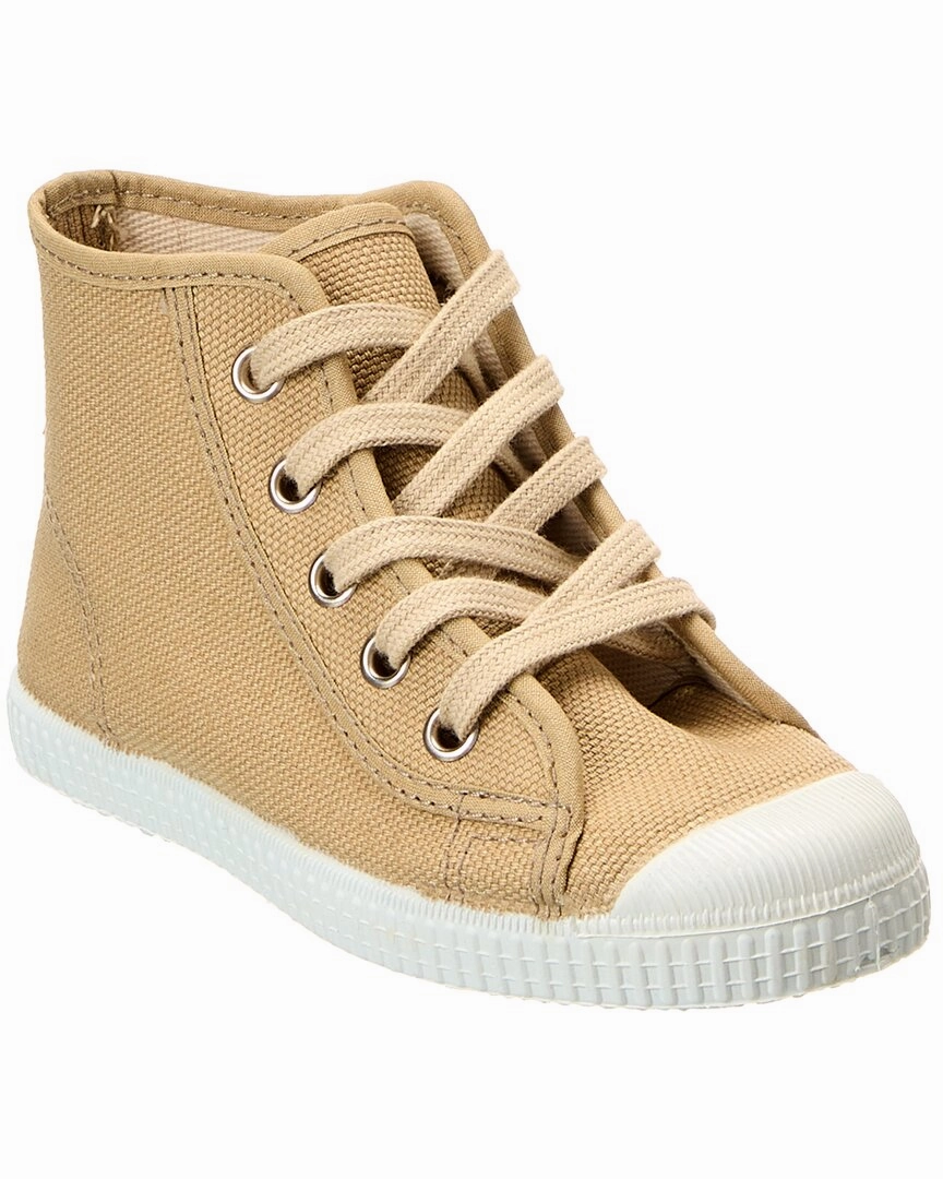 Cienta Canvas High-Top Sneaker Smart Form Any Occasion
