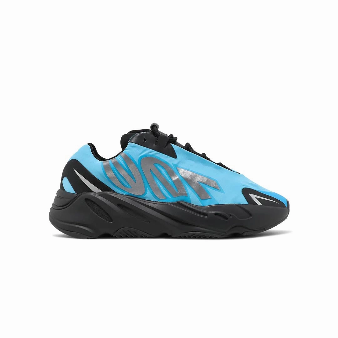 adidas - Unisex Yeezy 700 MNVN Shoes (GZ3079) Jogging