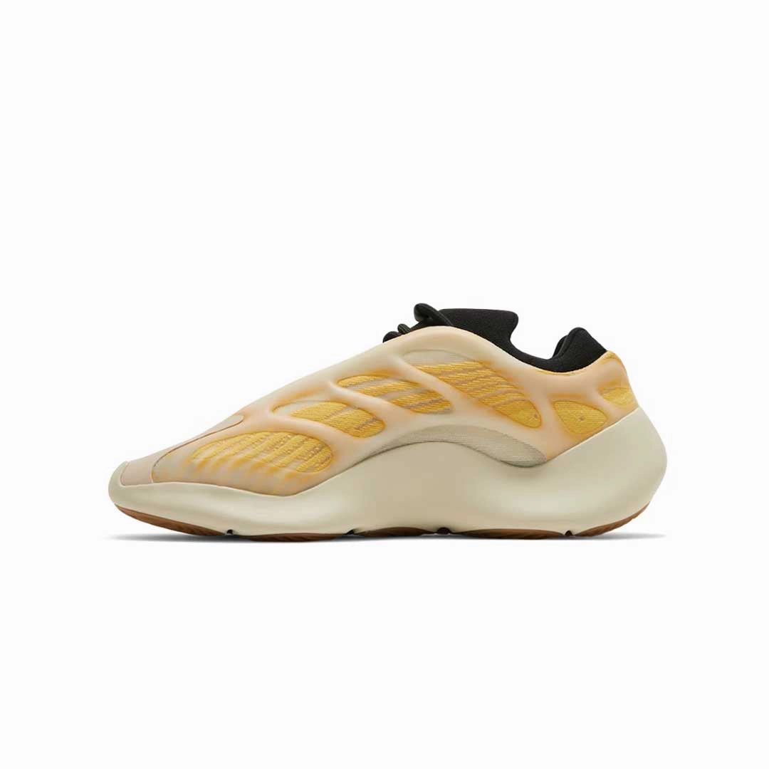 running in a bike lane area shoes non - slip shoes adidas - Unisex Yeezy 700 V3 Shoes (HP5425)