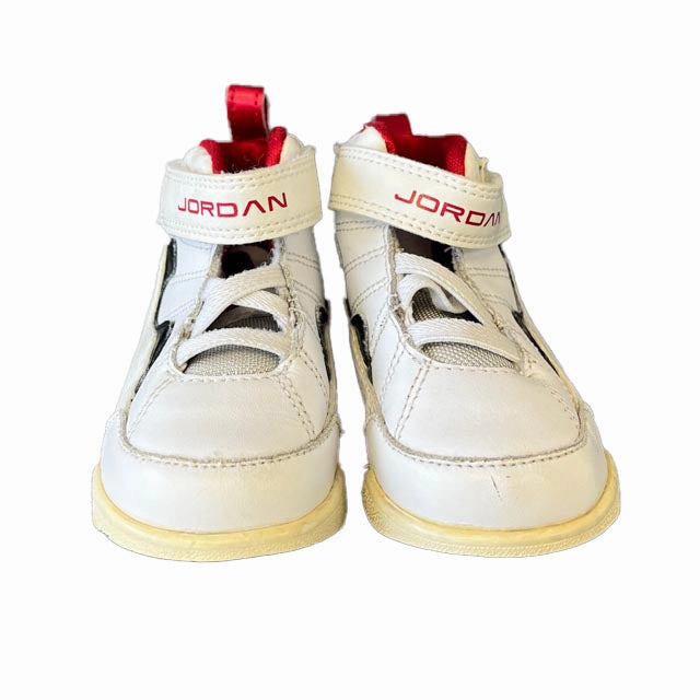 Low Heel Calm Move Air Jordan Boys White | Red Sneakers