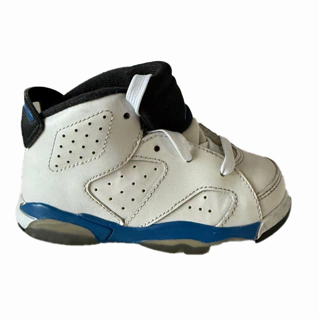 Air Jordan Boys White Sneakers Easy Layer Flexible Support