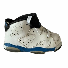 Air Jordan Boys White Sneakers Easy Layer Flexible Support