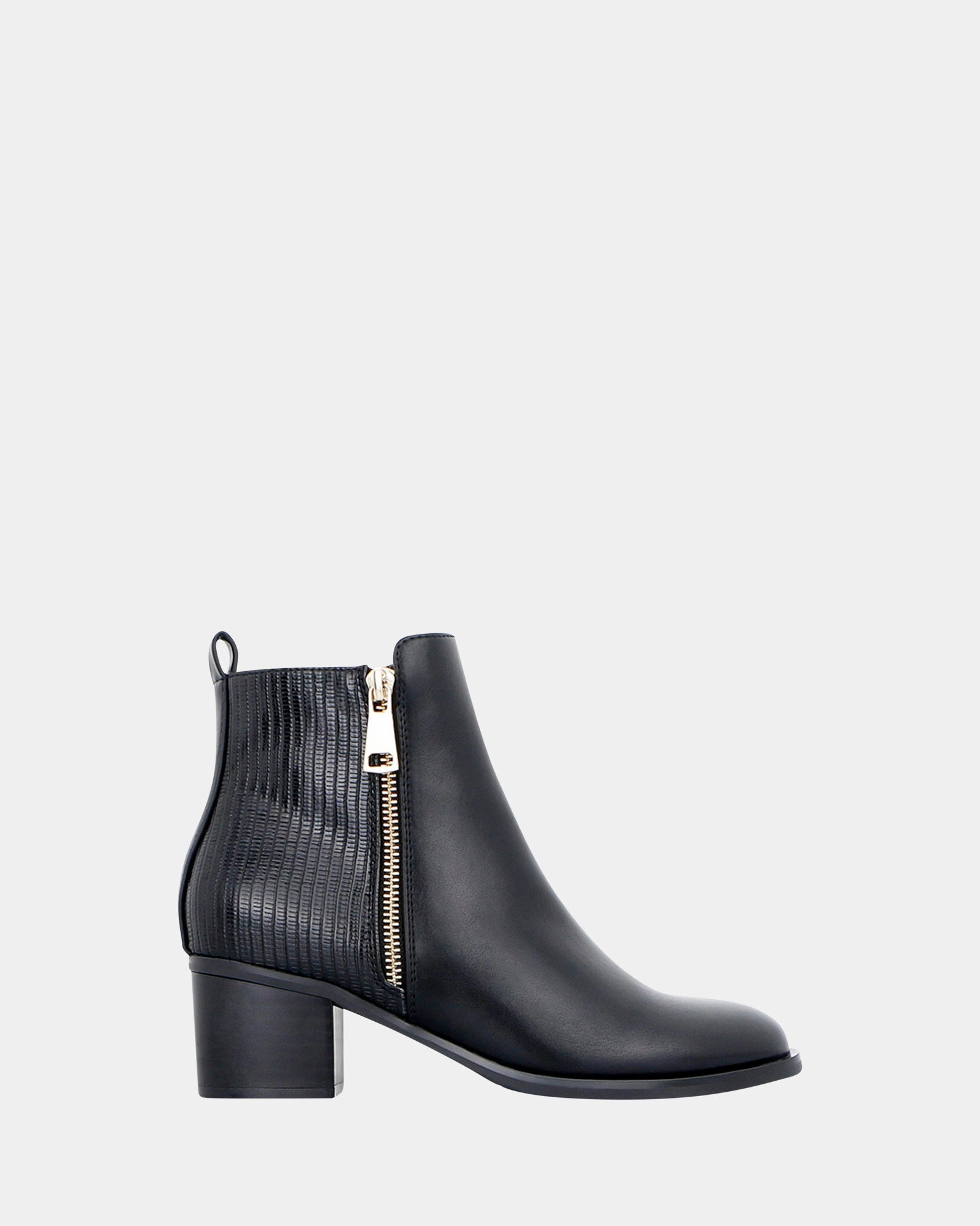 Breathable Snowy Path Breathable All Day Worker Atta Black