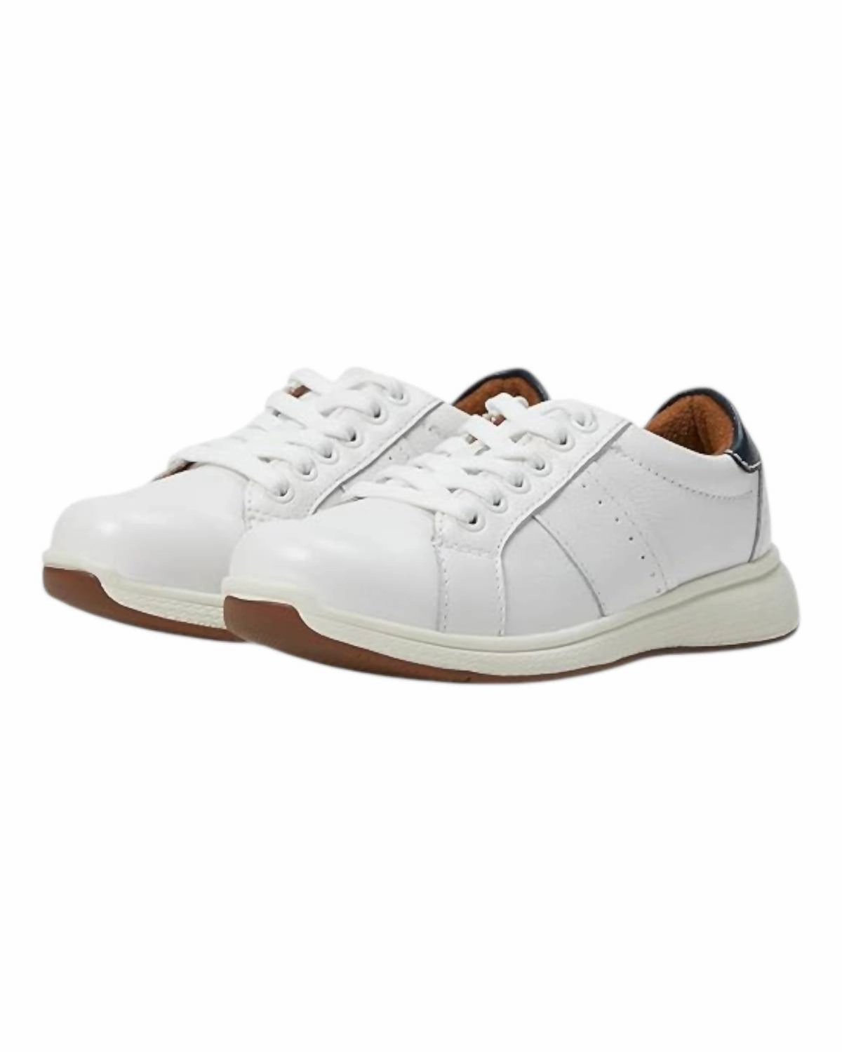 Boy's Great Lakes Lace To Toe Shoes In White Breathe Easy