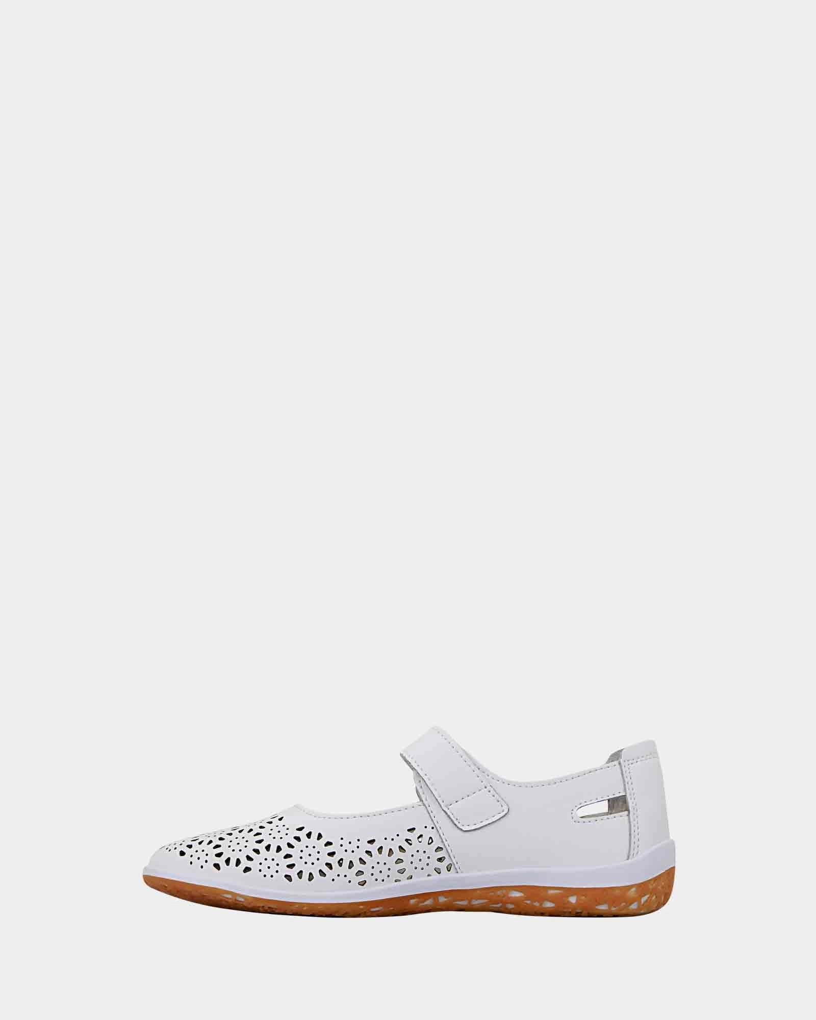 Briana White Sun Day