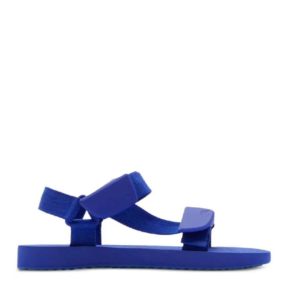 removable insoles Burberry Trek Debossed Logo Flat Sandals