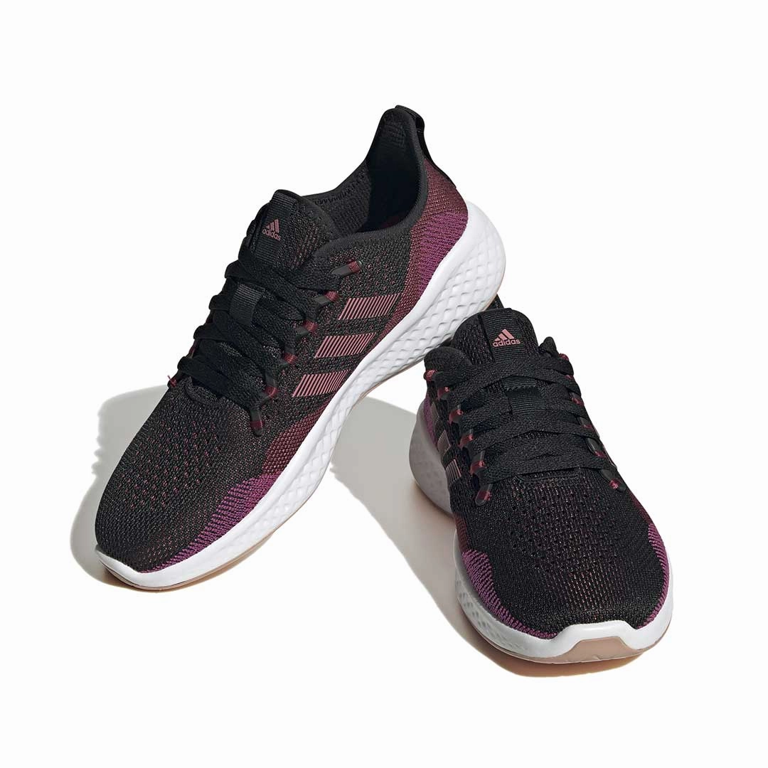 running in a volleyball court area shoes adidas - Women's Fluidflow 2.0 Shoes (HP6752)