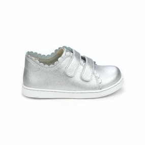 Chic Wear Impact Dispersing Geometries Kid's Caroline Scalloped Sneaker In Silver