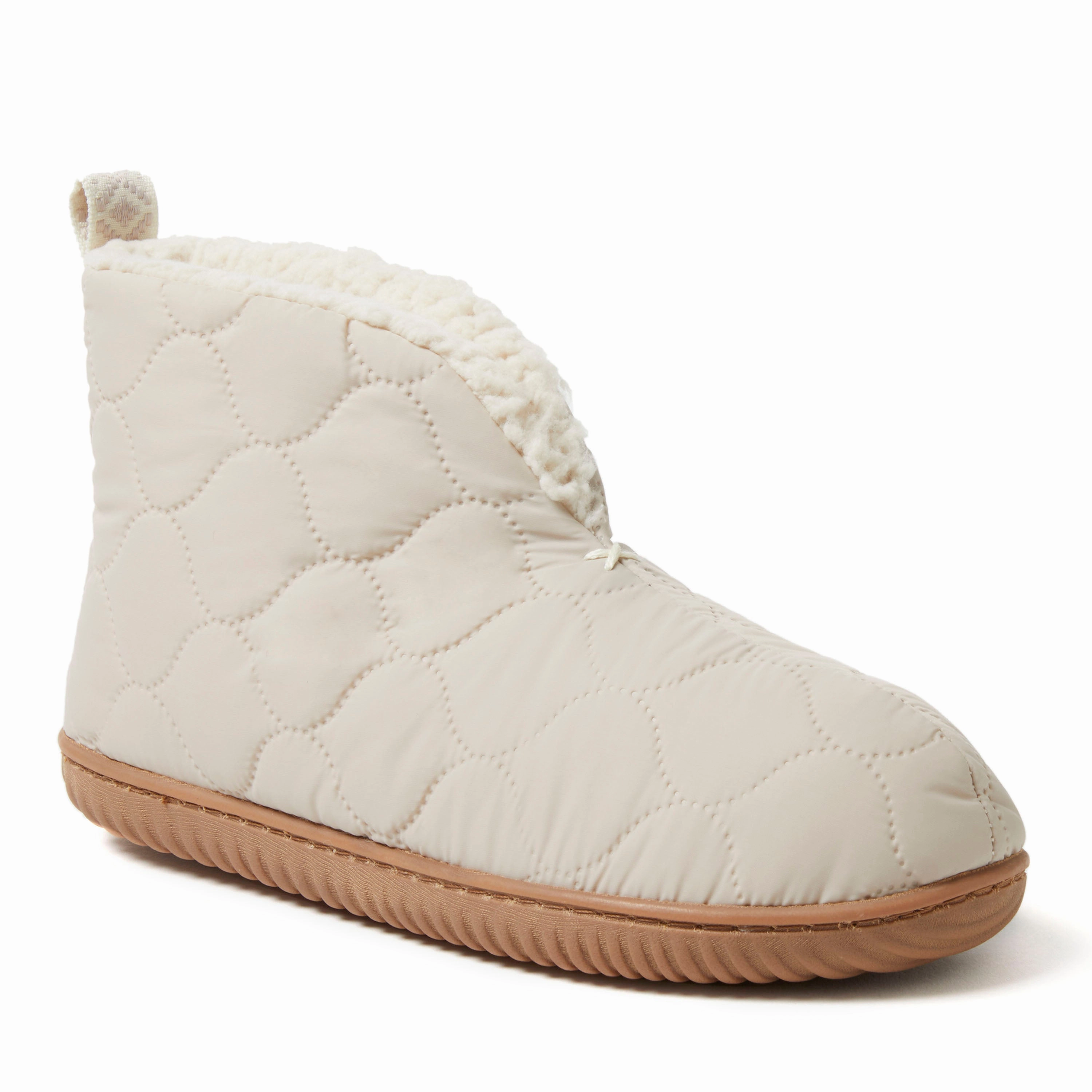 Practical Comfort Dearfoams Women's Warm Up Bootie