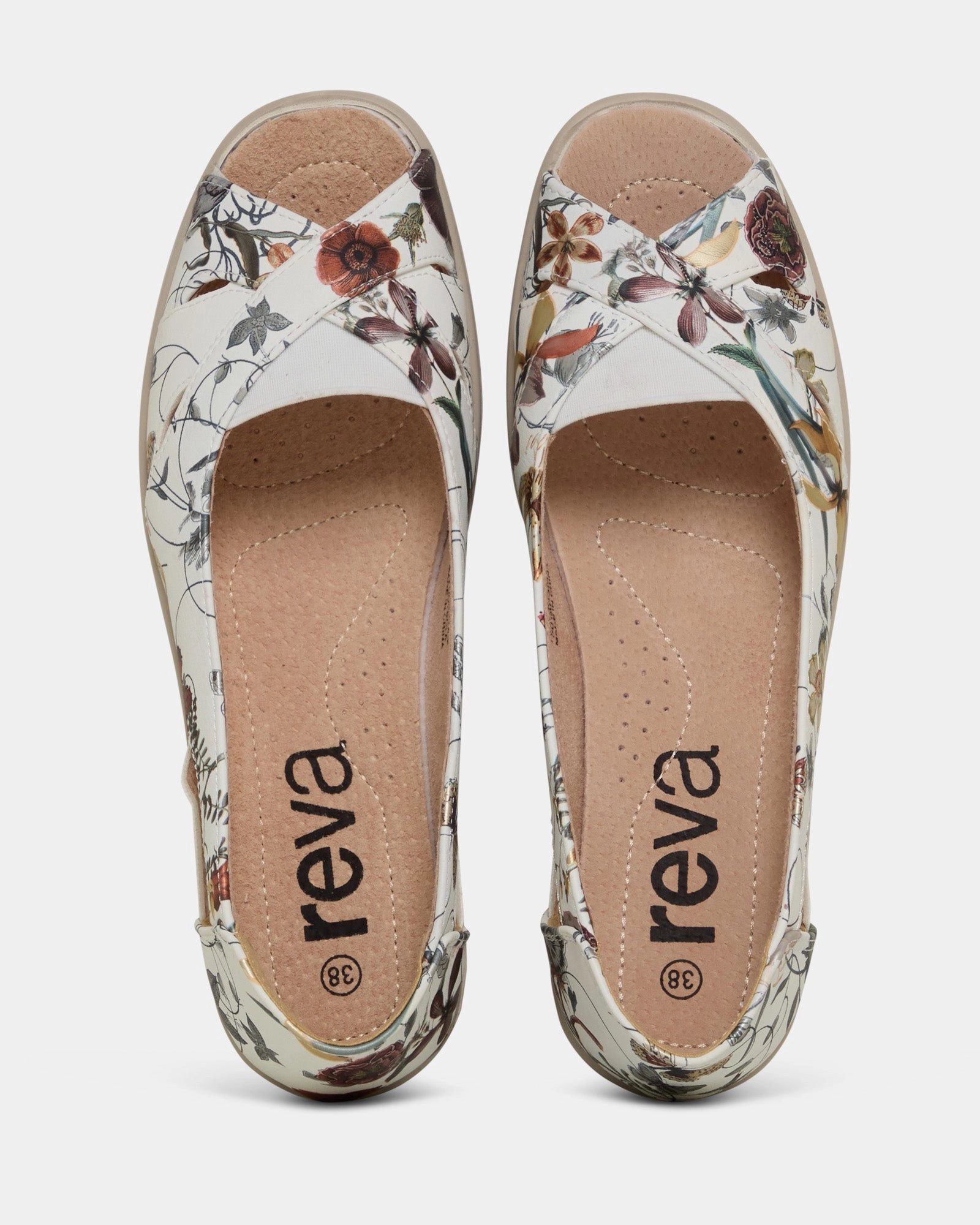 All Walks Cloud Fit Elsie White Floral