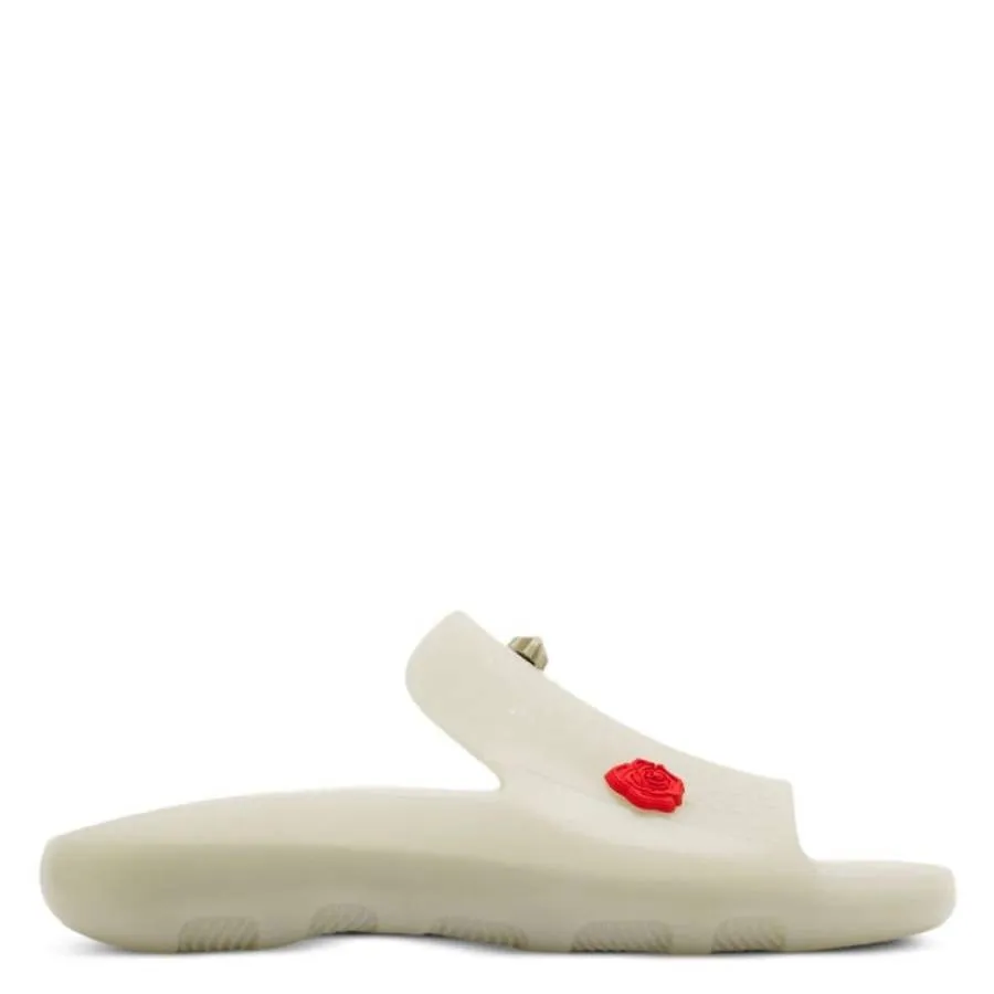 Burberry Applique-Detail Rubber Stingray Slides Relaxed Look