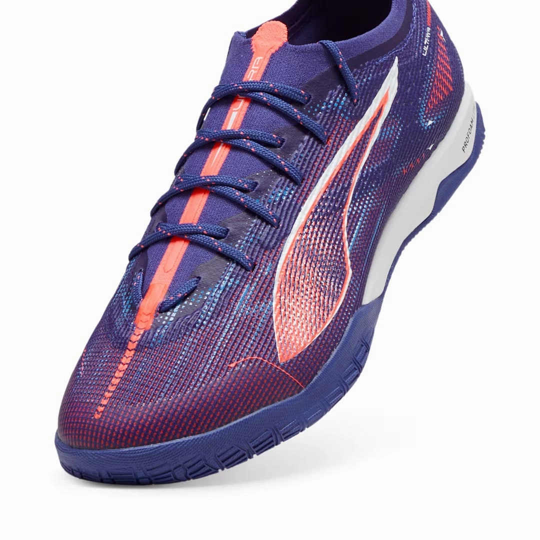 Puma - Men's Ultra 5 Pro Court Soccer Shoes (107888 01) All Field Ankle Zone