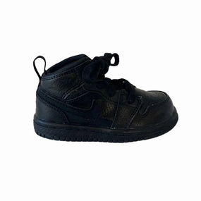 Nike Boys Black Sneakers Heavy Pace Low Step