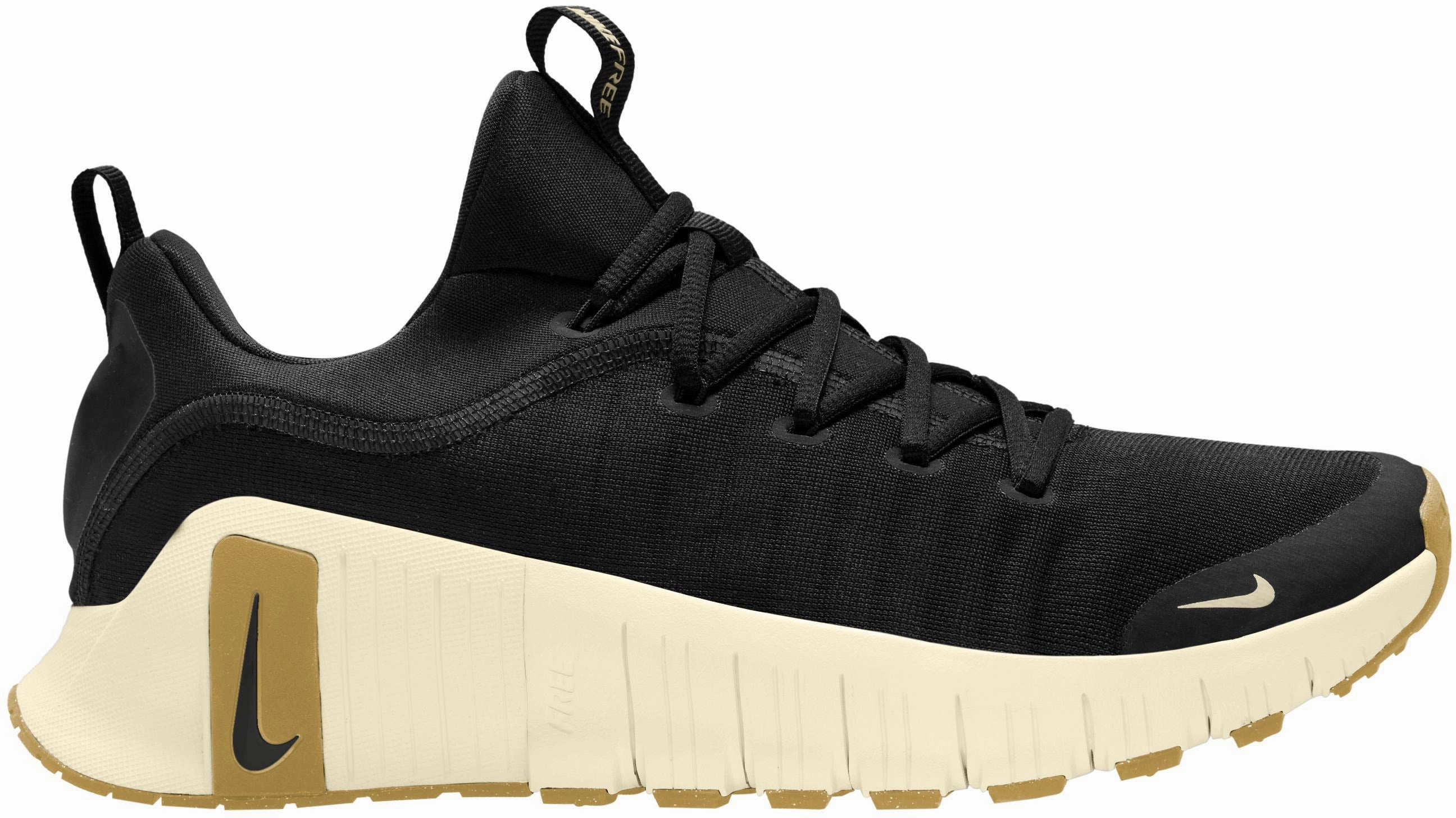 Textile upper supports breathability and stretch Power Grip Free Metcon 6 Men's Workout Shoes