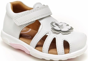 Girl's Eleni Sandals In White Practical Footwear