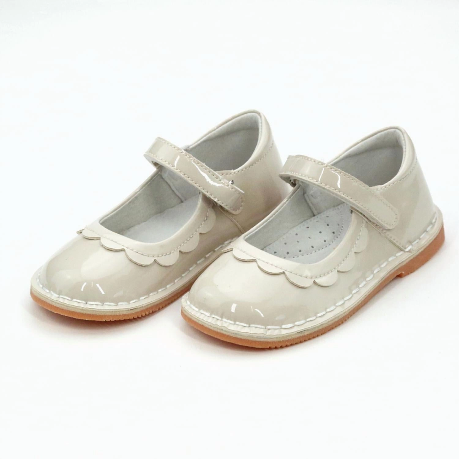 Mark Guard Lightweight Girl's Violette Petal Mary Jane Shoes In Patent Cream