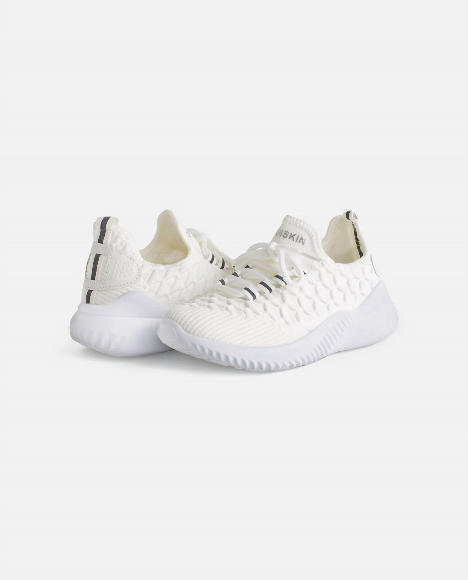 Girls Stunt Lace Up Sneaker In White Ventilation Tech