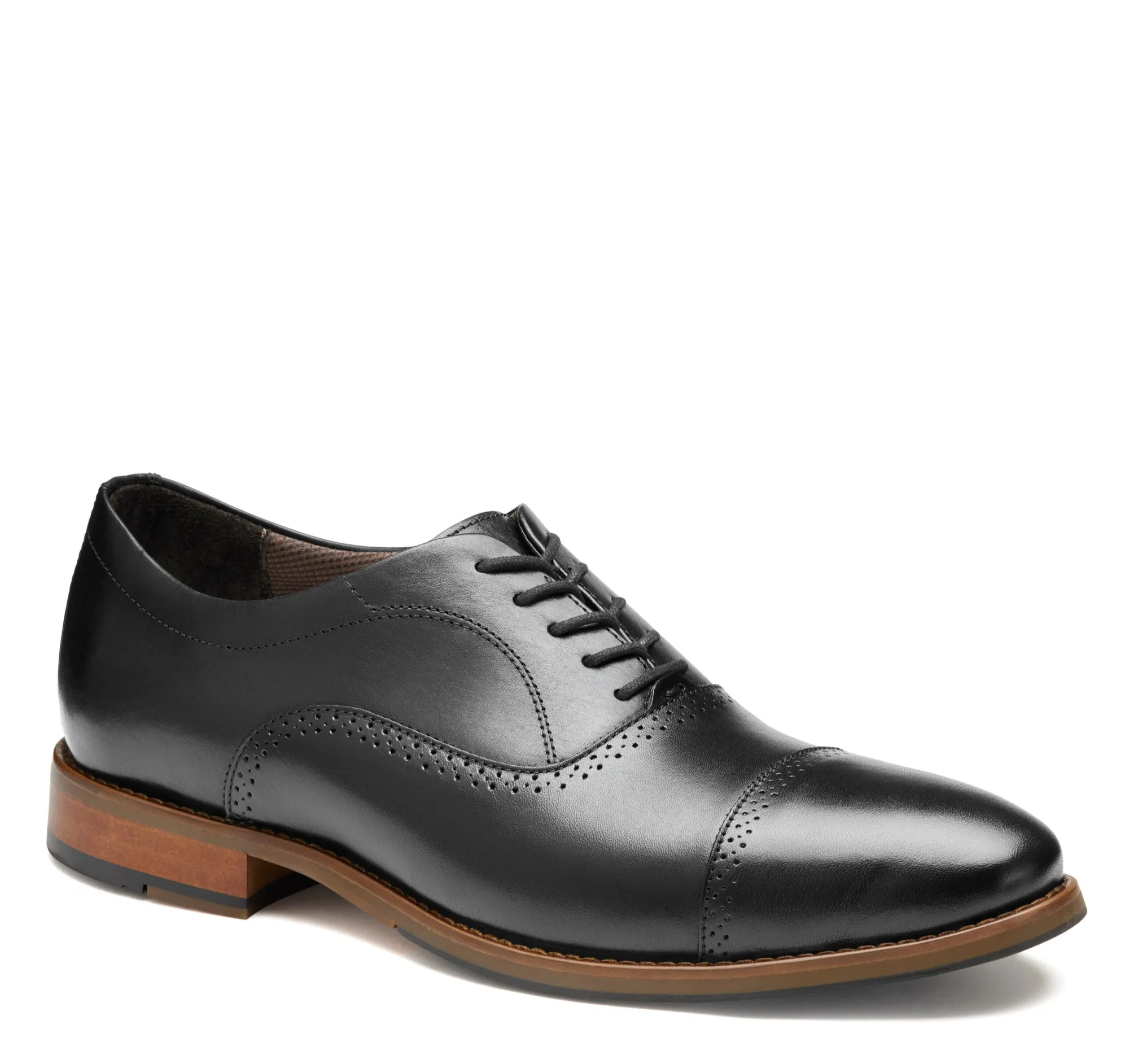 Structured Upper Versatile User Textured Finish Career Oriented Johnston & Murphy Men's XC4 Lavoy Cap Toe Lace Up Oxford Shoe