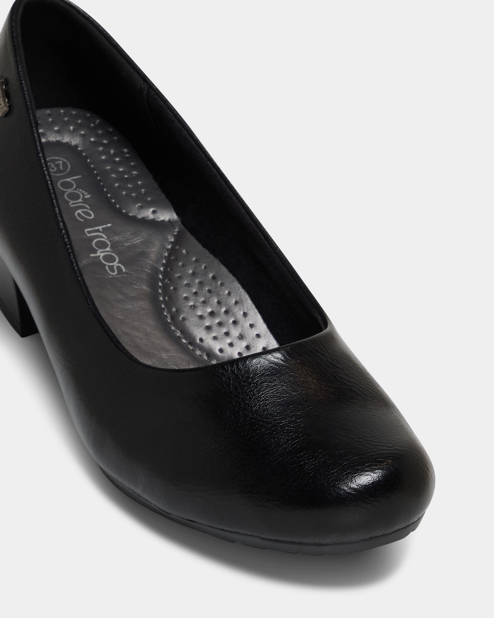 Kayak Black Bold Statement Event Guard