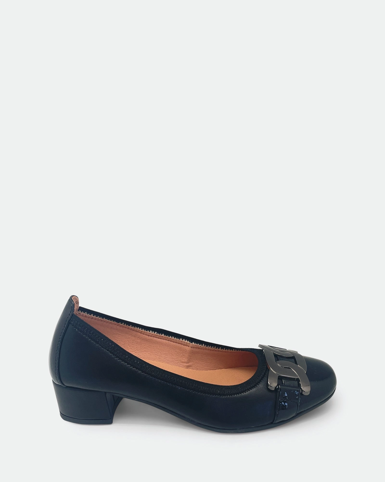 Larella Black Tokyo Chic Comfortable Edge