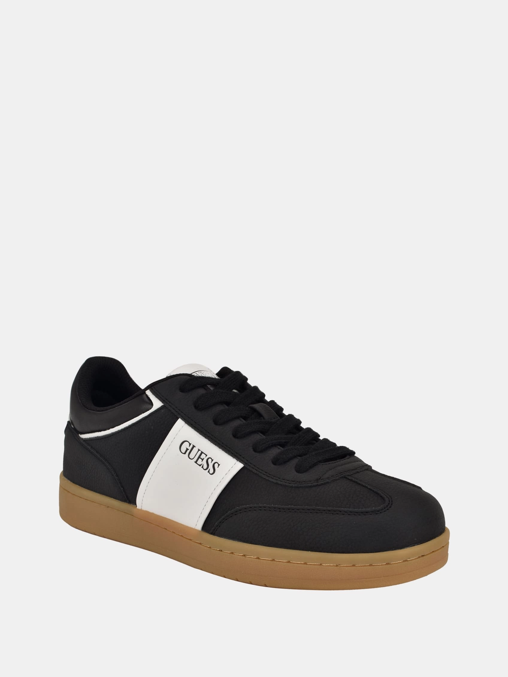 Lavert Low-Top Sneakers Fast Paced