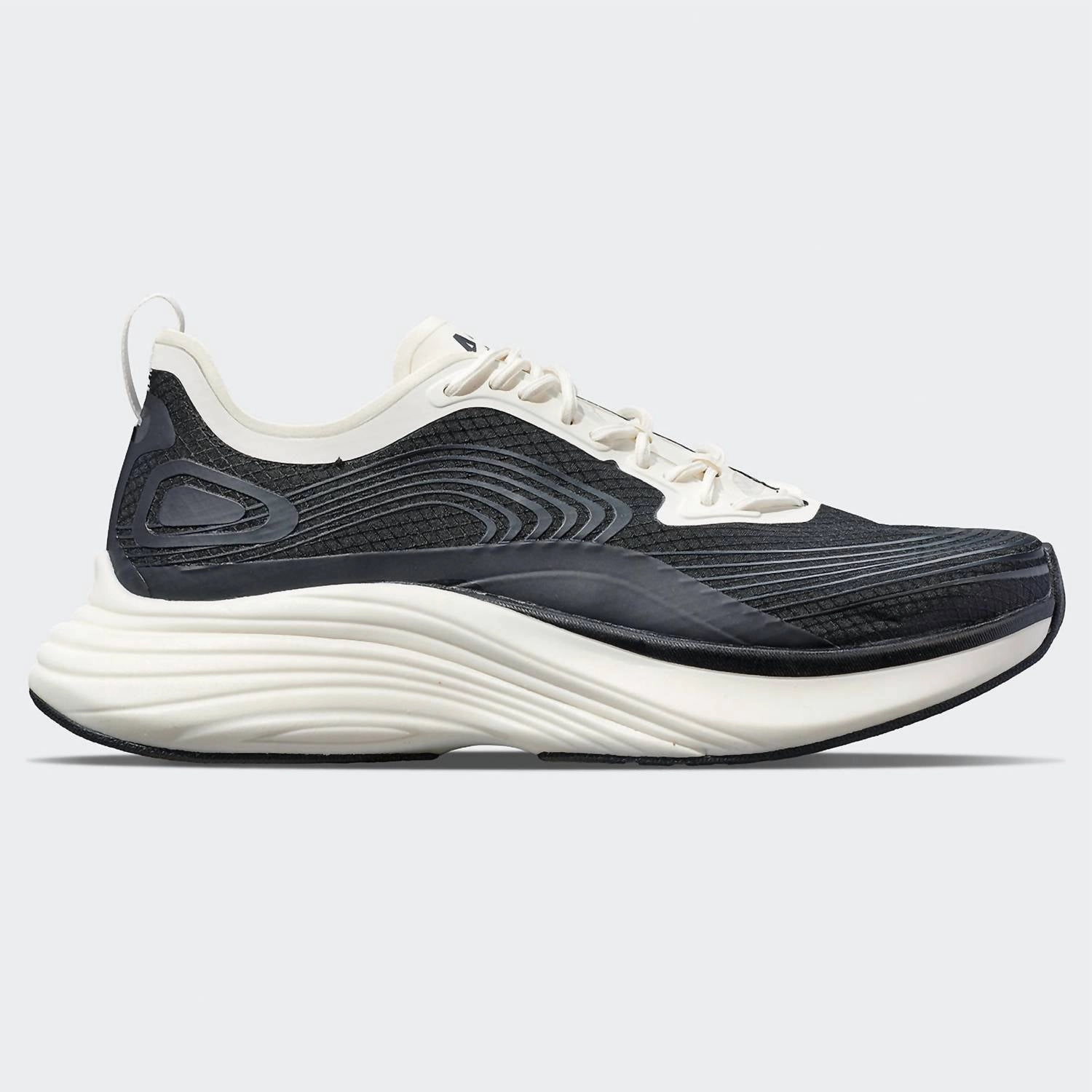 Men's Streamline Running Shoes In White Black White for short - distance