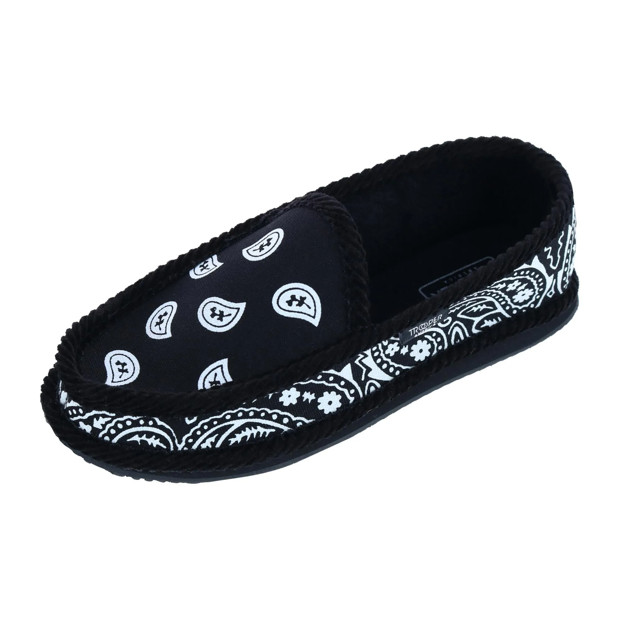 Hot Day Sleek Flats Men's Bandana Print Slip On House Shoe Slipper