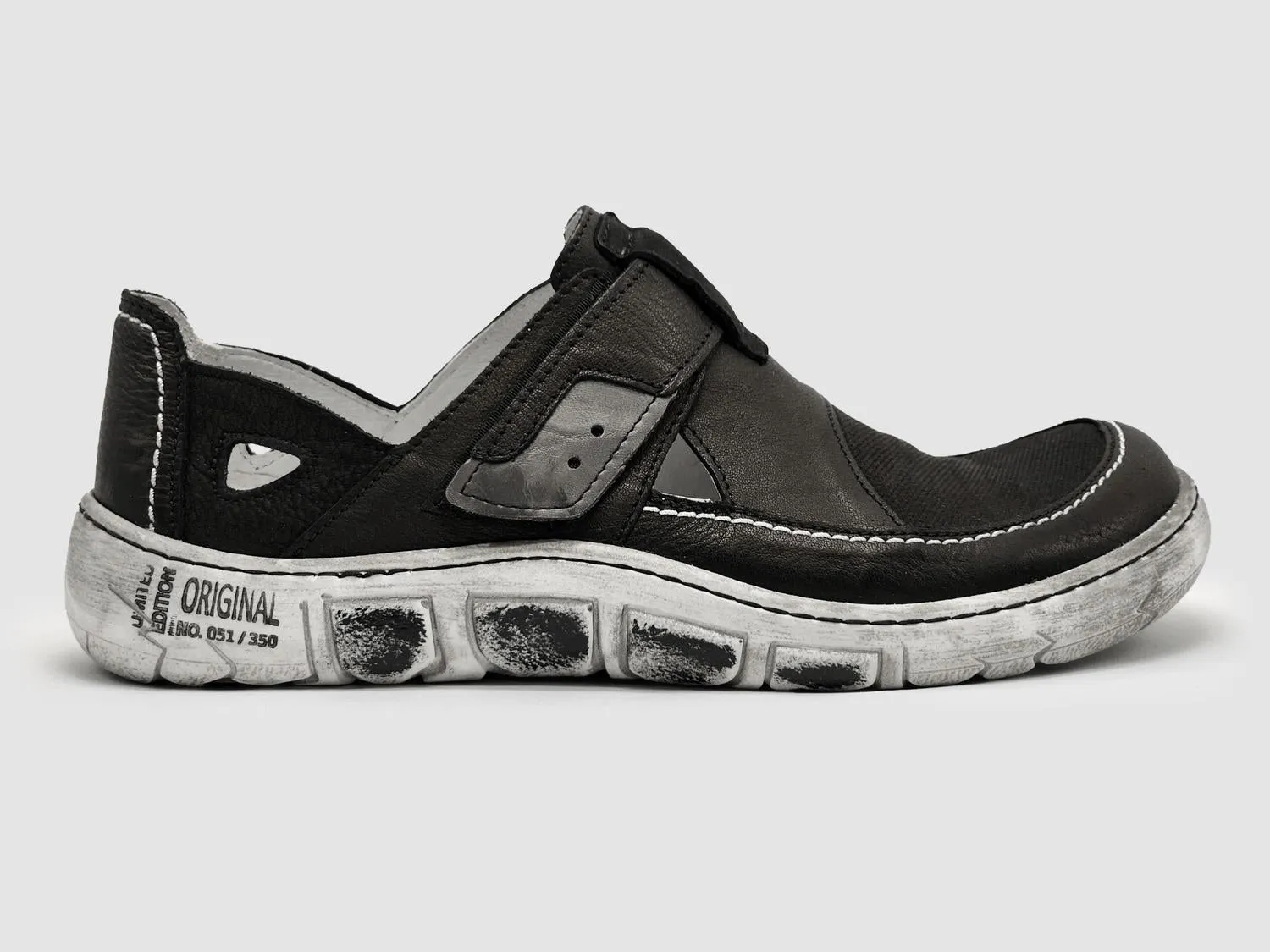 Men's Original Leather Sandals In Black Durable Material wedge sandals