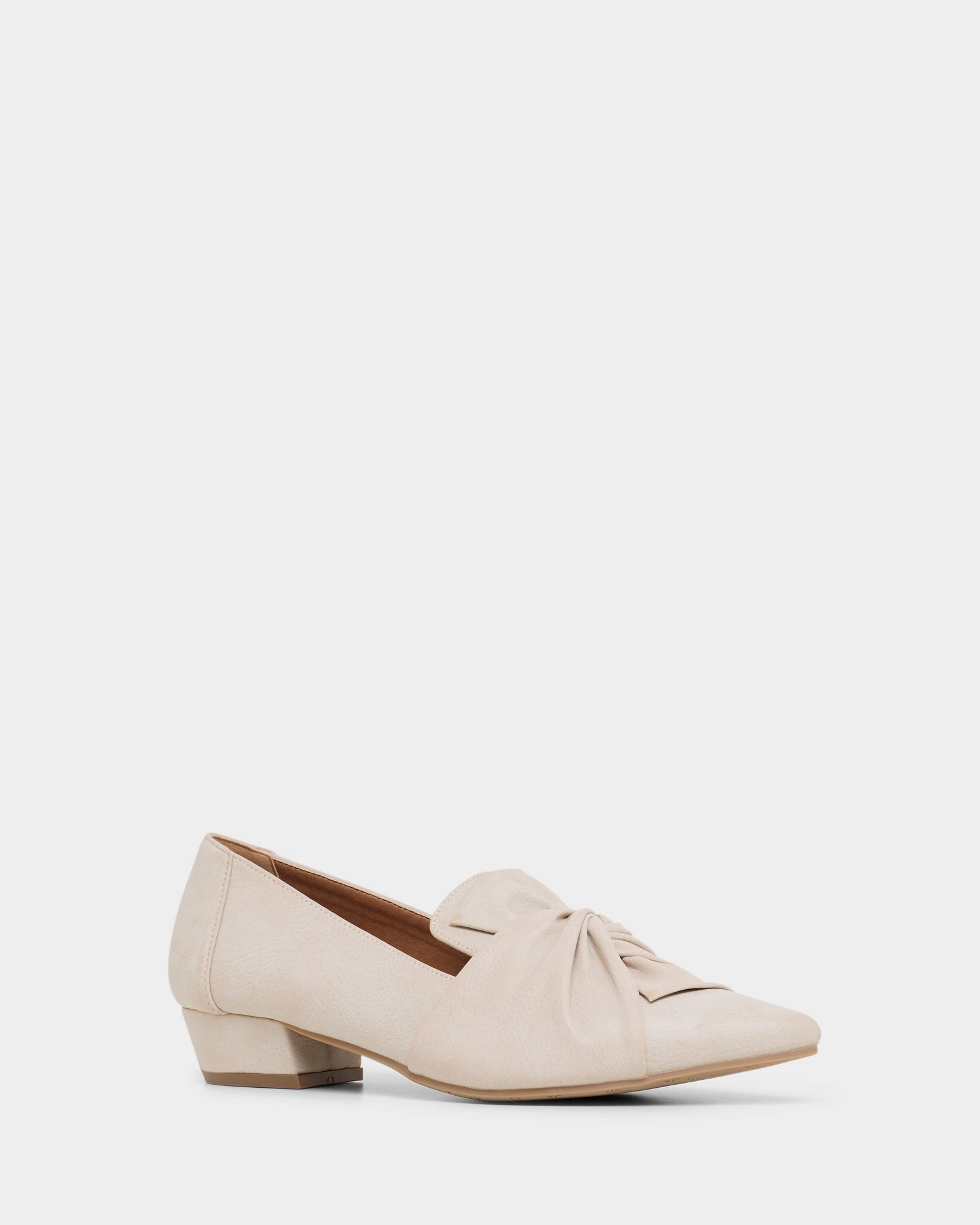 Scarlett Nude City Guard