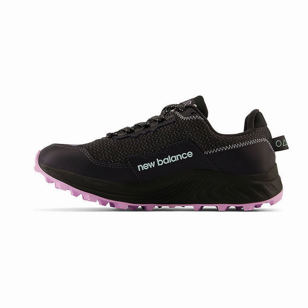 running in countryside shoes morning run shoes New Balance - Women's FuelCell 2190 Shoes (WT2190W1-B)