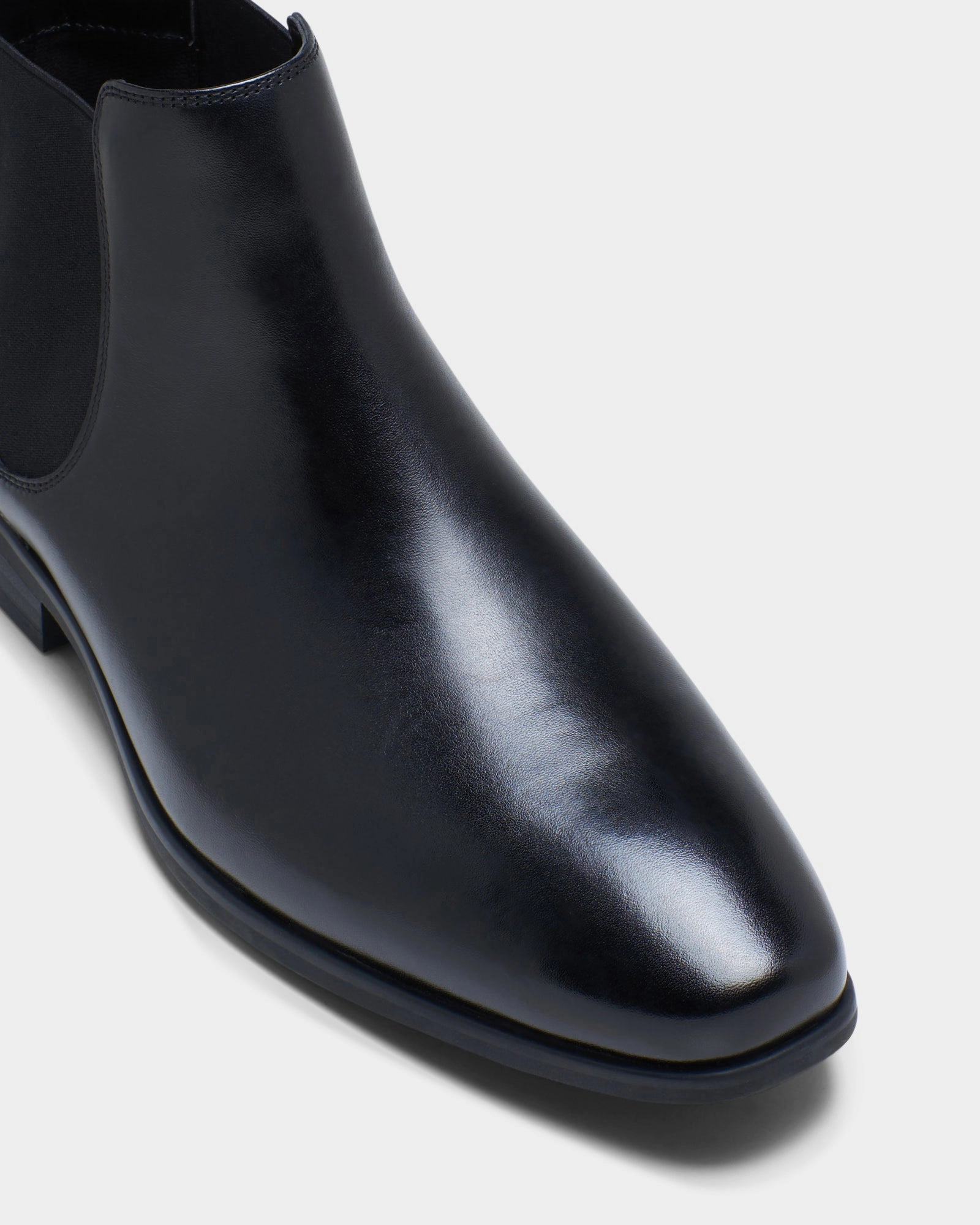 Norris Black Anti Odor Morning Walk Insulated Mountain Climber