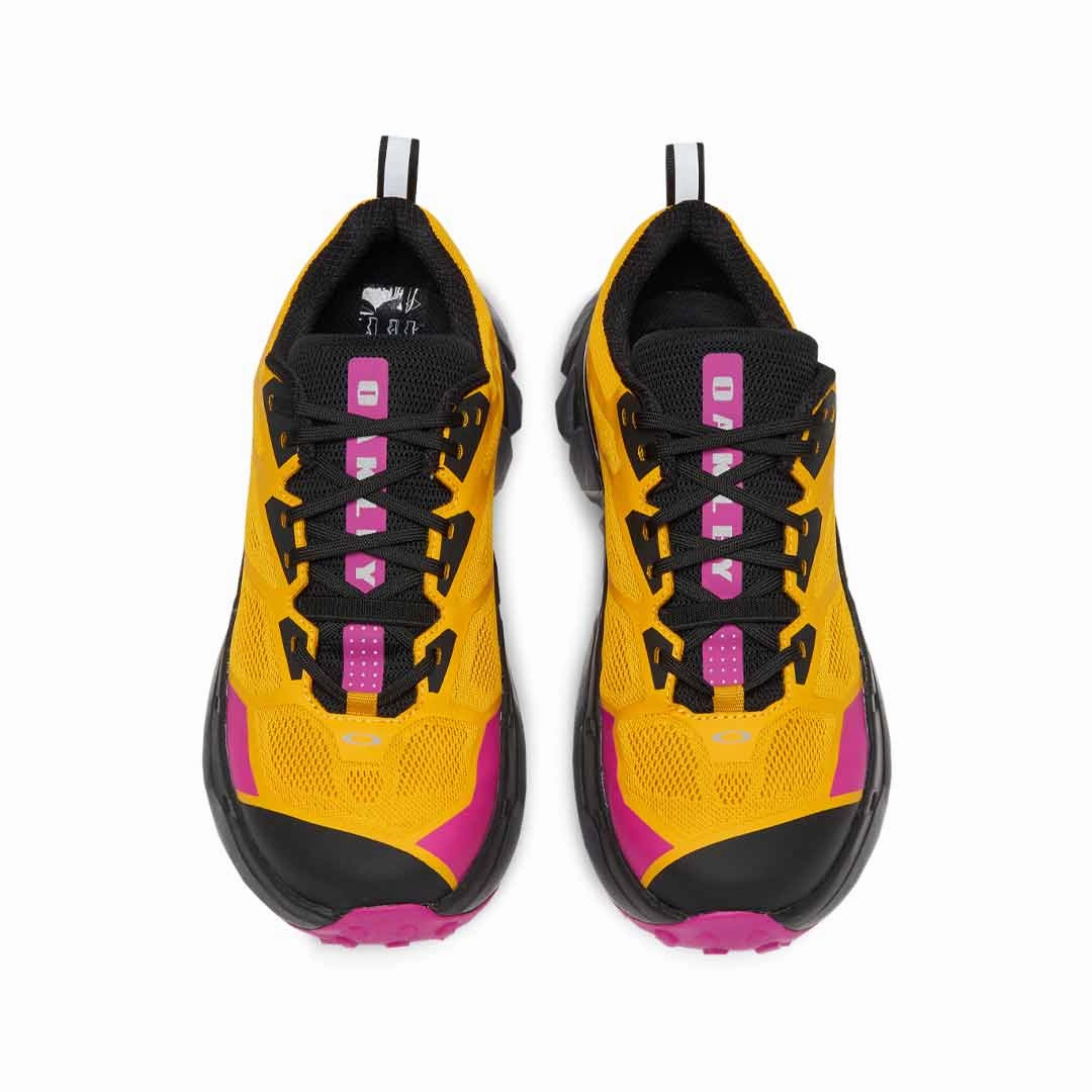 Oakley - Men's Light Breathe Shoes (FOF100350 9R5) molded insole shoes Comfortable Straps