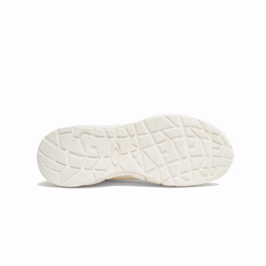 Oakley - Unisex Coyote Laceless Boots (FOF100479 10R) Comfortable Experience Trail Use