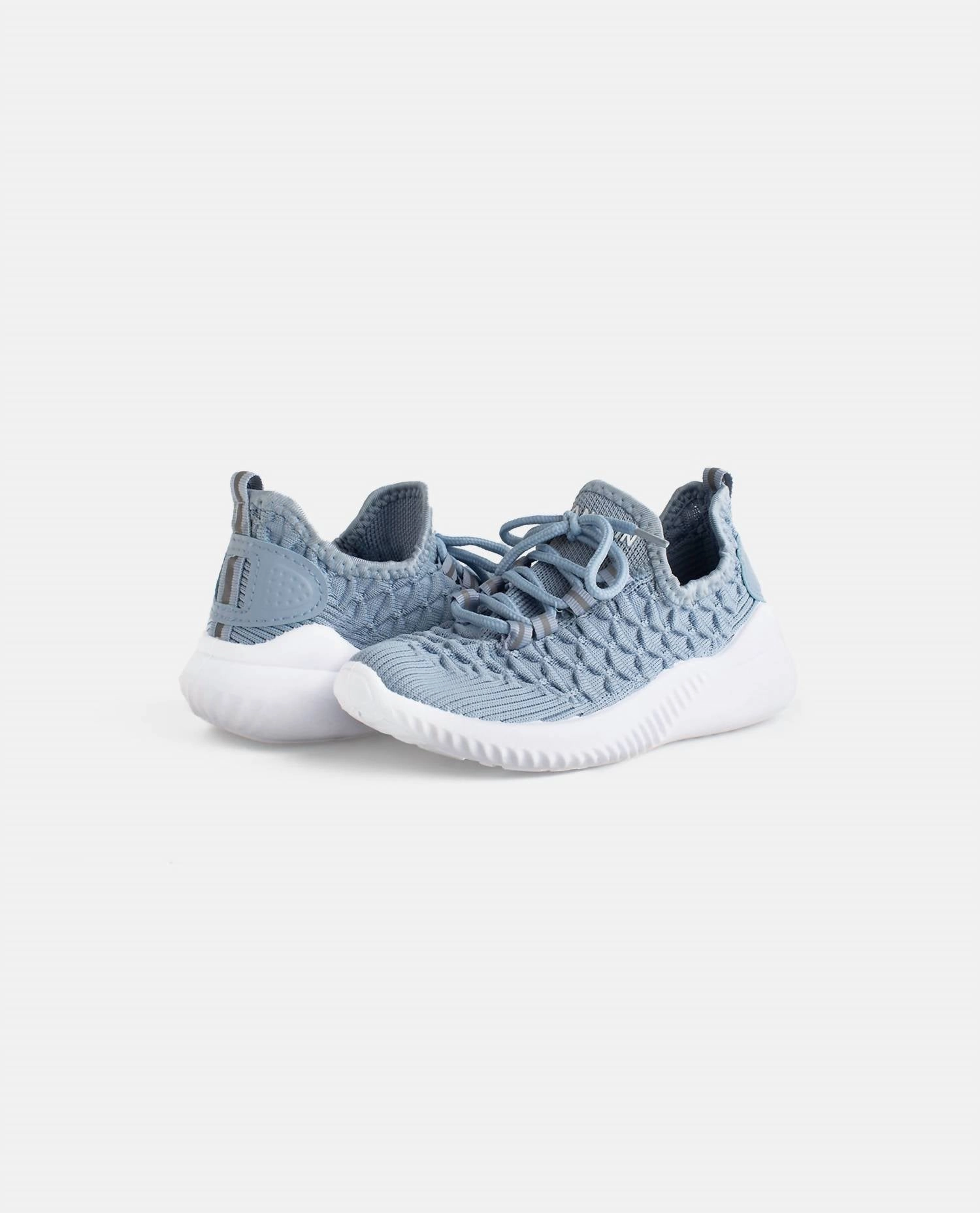 Girls Stunt Lace Up Sneaker In Blue Professional Fit Multi-Terrain