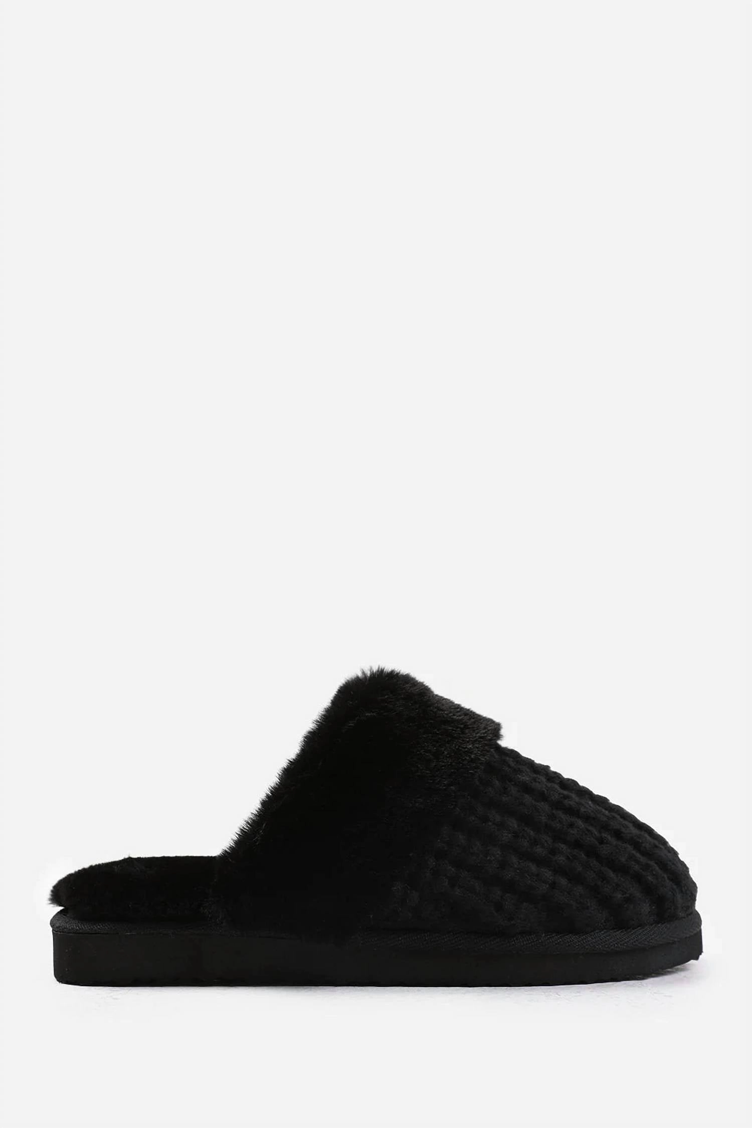 Women's Knitted Snug Faux Fur Slippers In Black Holiday Ready Casual Walk