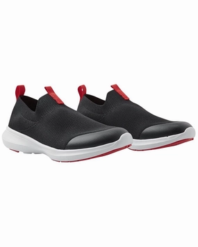 Outdoor Friendly Reinforced toe Reima Bouncing Sneaker
