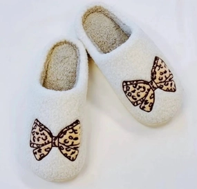 Knit Upper Women's Cozy Cheetah Bow Slippers In Off White