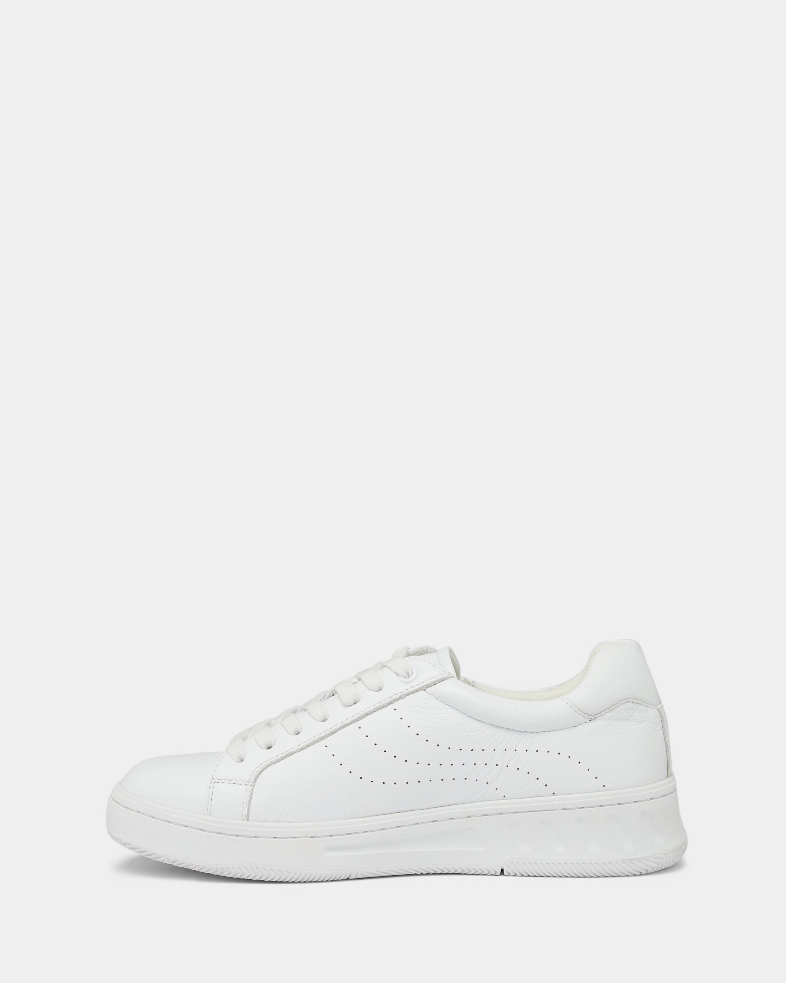 label field shoes Spin White/White