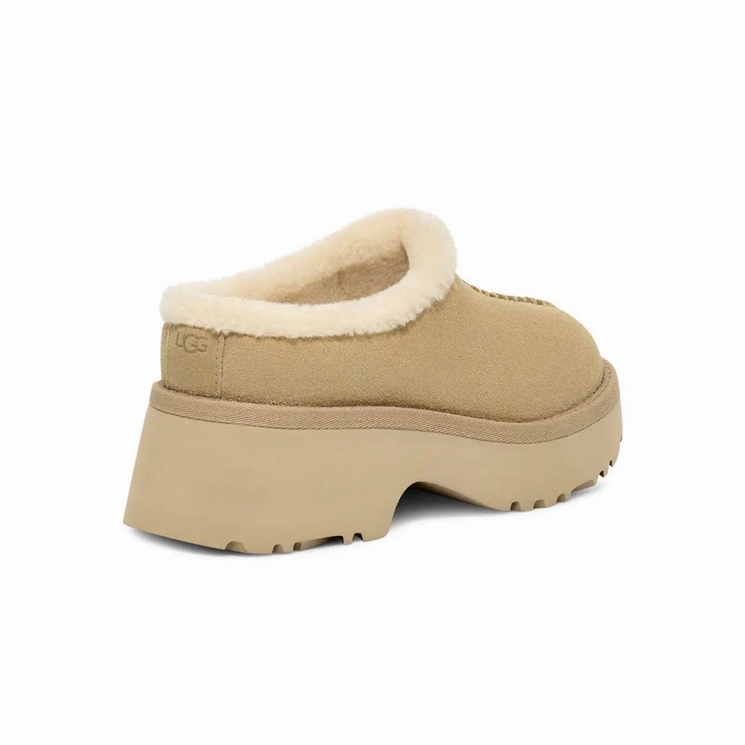UGG? - Women's New Heights Cozy Clogs (1162510-MDSD) Flexible Build Outdoor Use