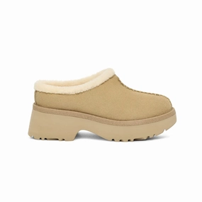 UGG? - Women's New Heights Cozy Clogs (1162510-MDSD) Relax Fit Gold Touch