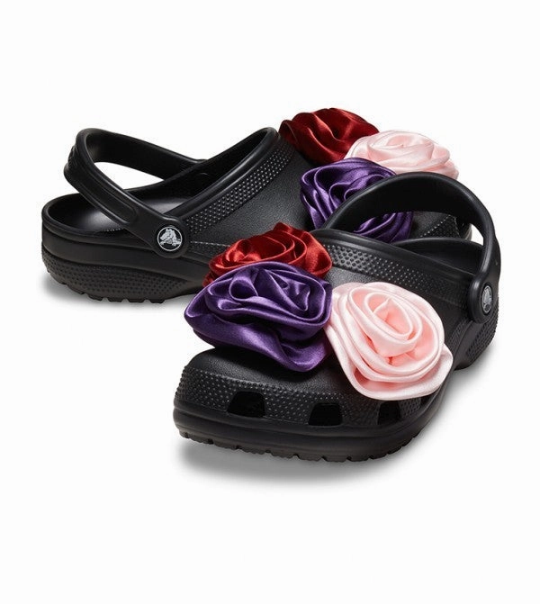 Crocs Classic Rosette 210388-001 Clog Men's  Black Comfort Shoes UPS321 running with a minimalist style