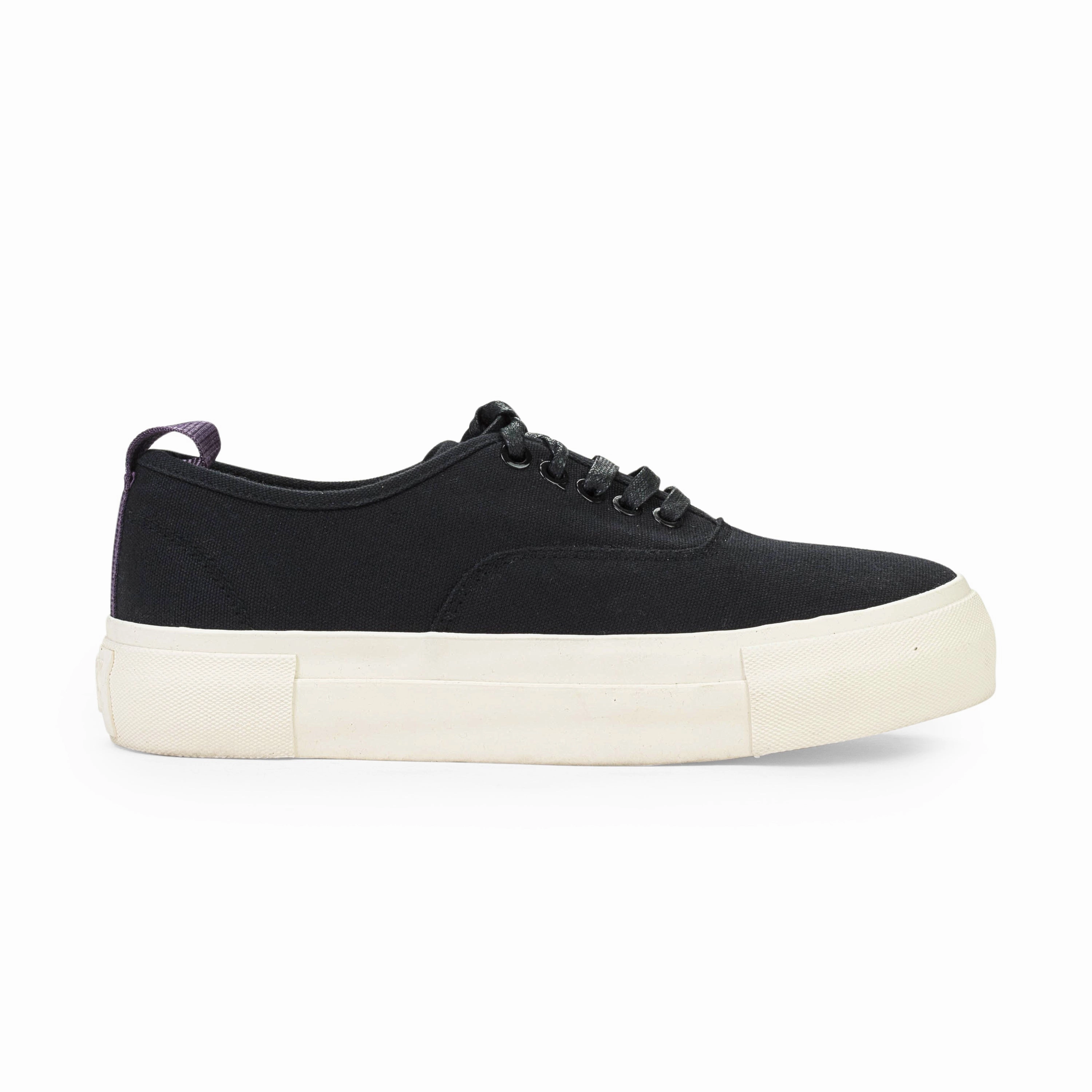 Seamless Upper MOTHER CANVAS BLACK WHITE SNEAKERS