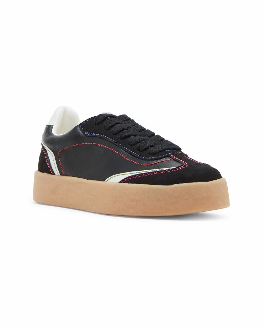 Blue Sky streamlined look Steve Madden Status Sneaker