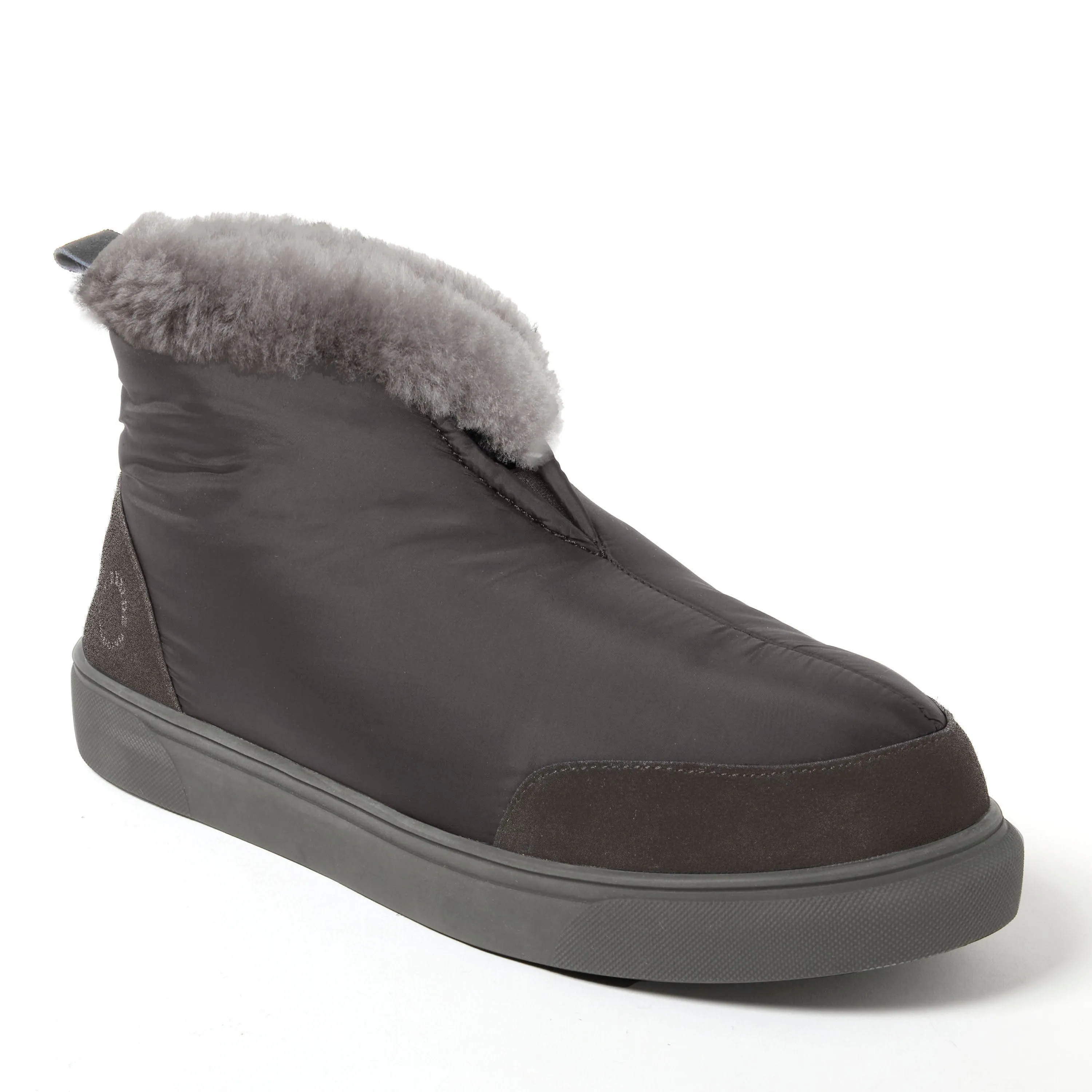 Comfortable Daily Footwear padded sole Fireside by Dearfoams Men's Shearling Warm Up Bootie