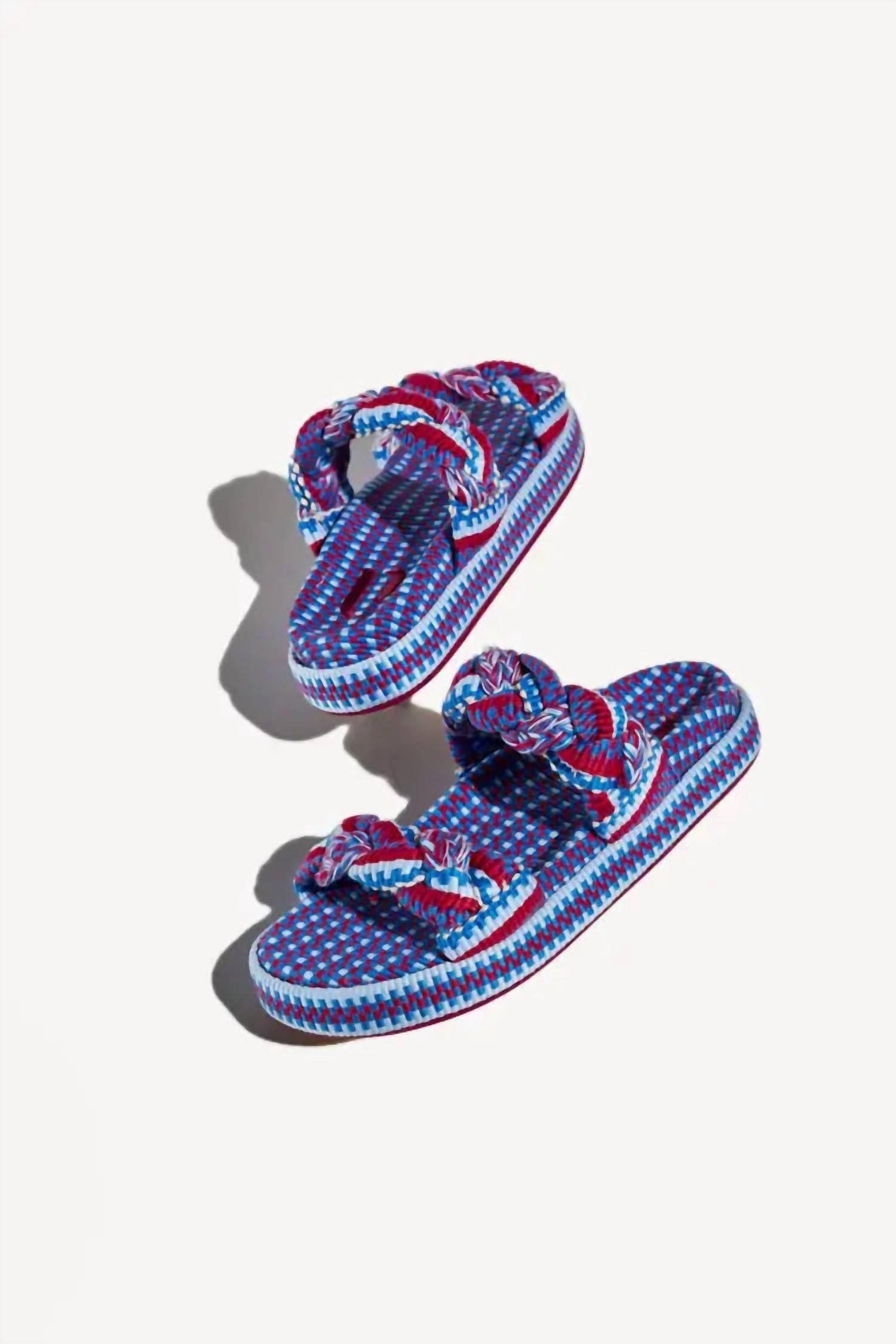 Women's Daniela Two-Tone Slippers In Pomegranate Anti Fatigue Walking Ease