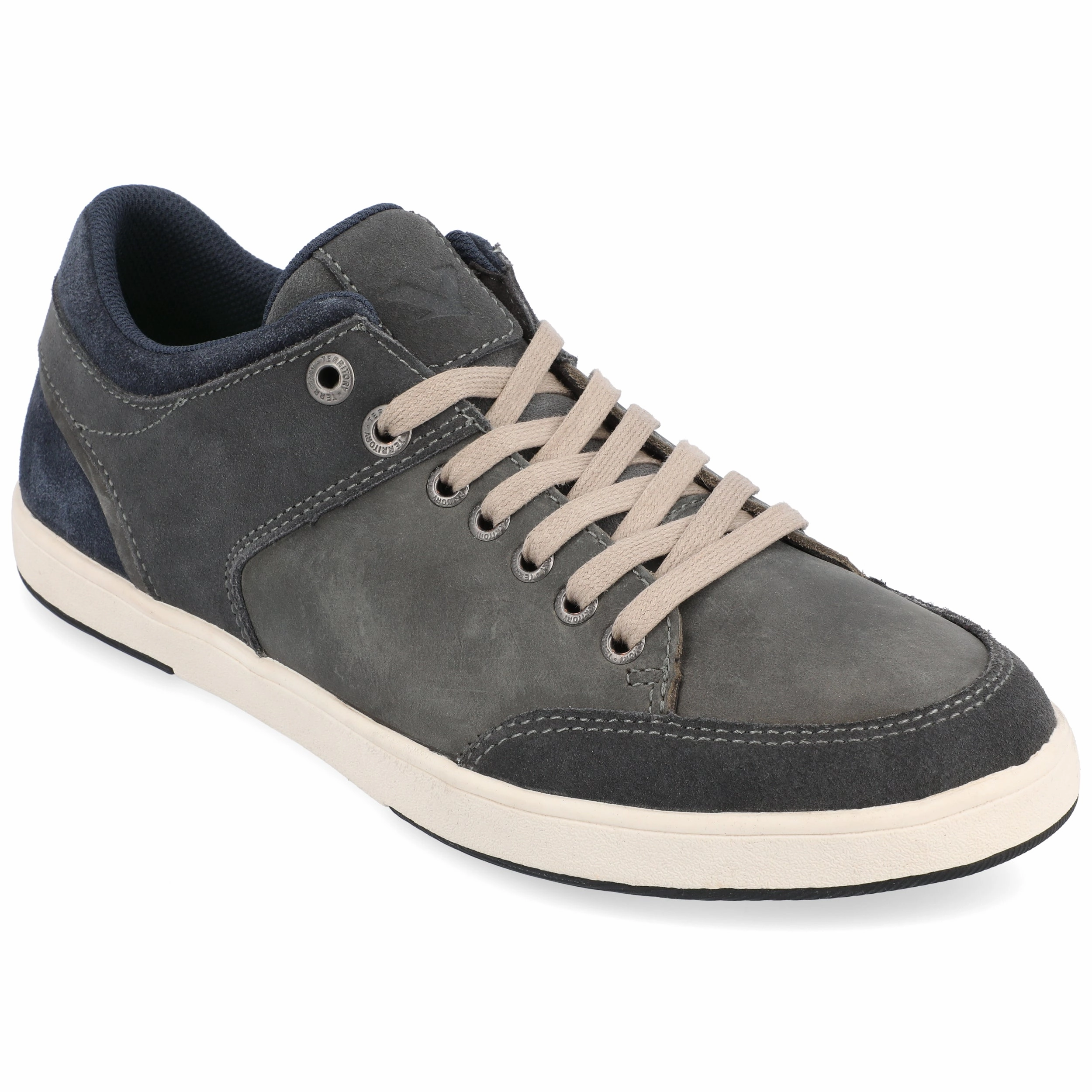 storage - friendly Territory Pacer Casual Leather Sneaker