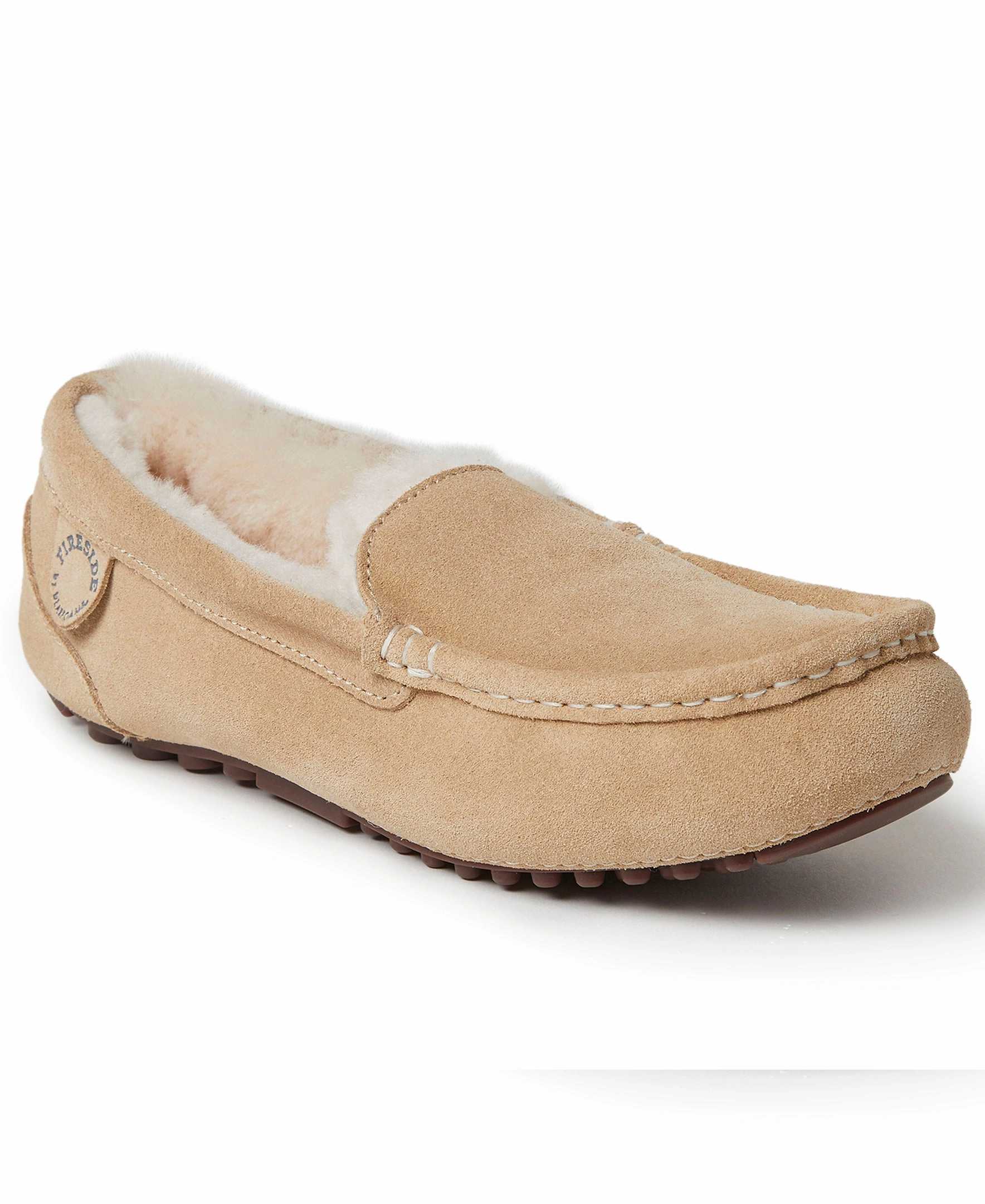 Easygoing Comfort Fireside By Dearfoams Women's Mel Genuine Shearling Moccasin