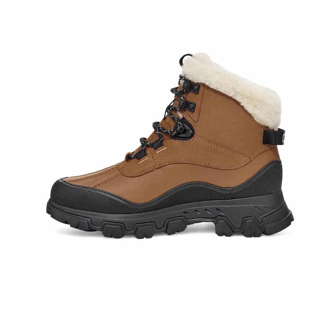 Durable Grip Shock Absorbing Urban Traveler UGG? - Women's Adirondack Meridian Hiker Boots (1151831-CHE)