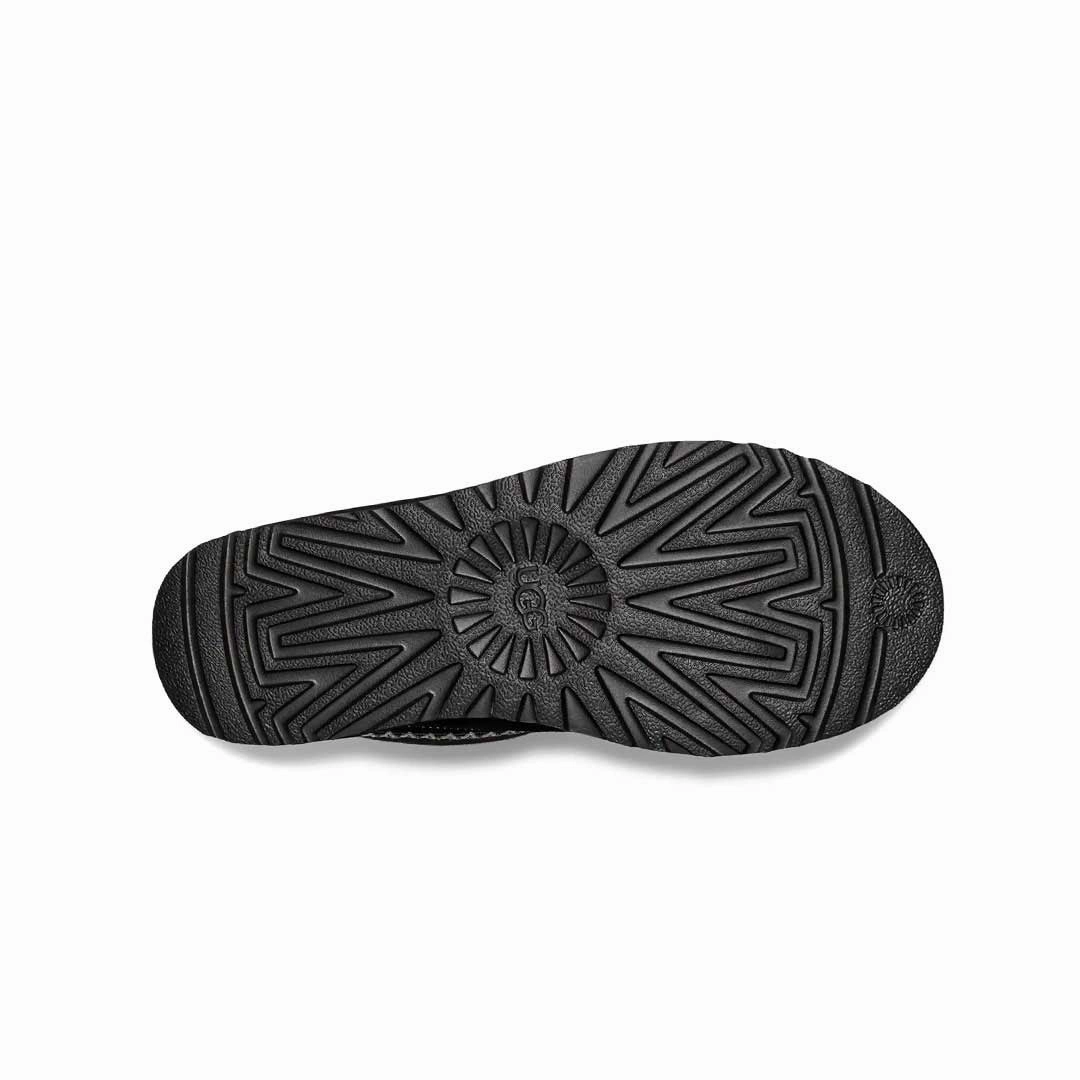 Flexible Design UGG? - Women's Classic Mini Crescent Boots (1158262-BLK)