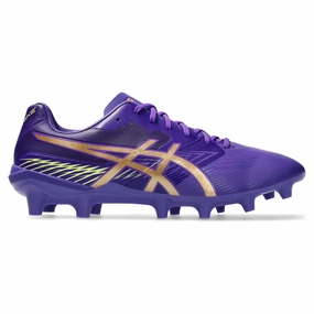 Swift Strike Men's Football Boots Move Freely Tournament Play